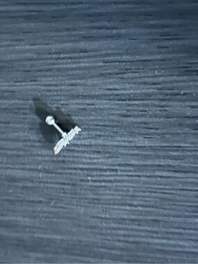 Silver 16 gauge cartilage earring